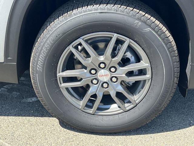 New 2025 GMC Acadia Elevation image 30