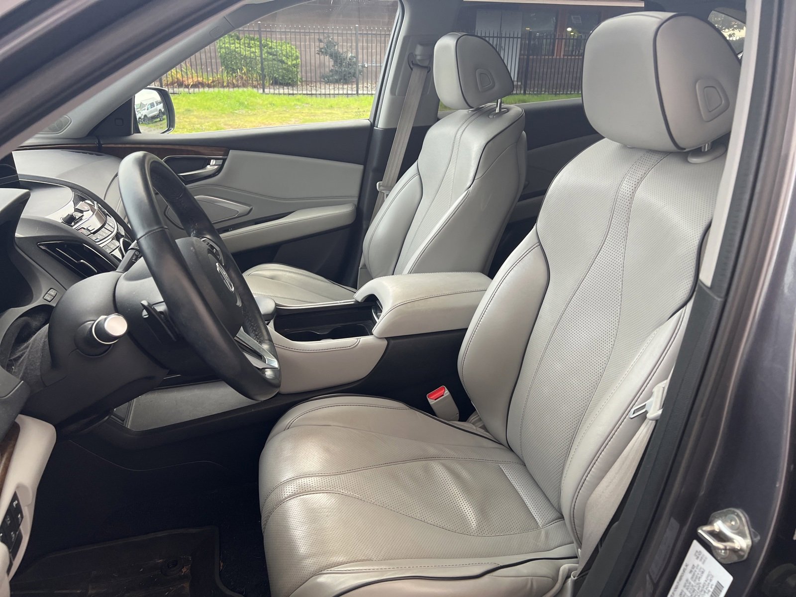 Used 2019 Acura RDX AWD w/ Advance Package image 5