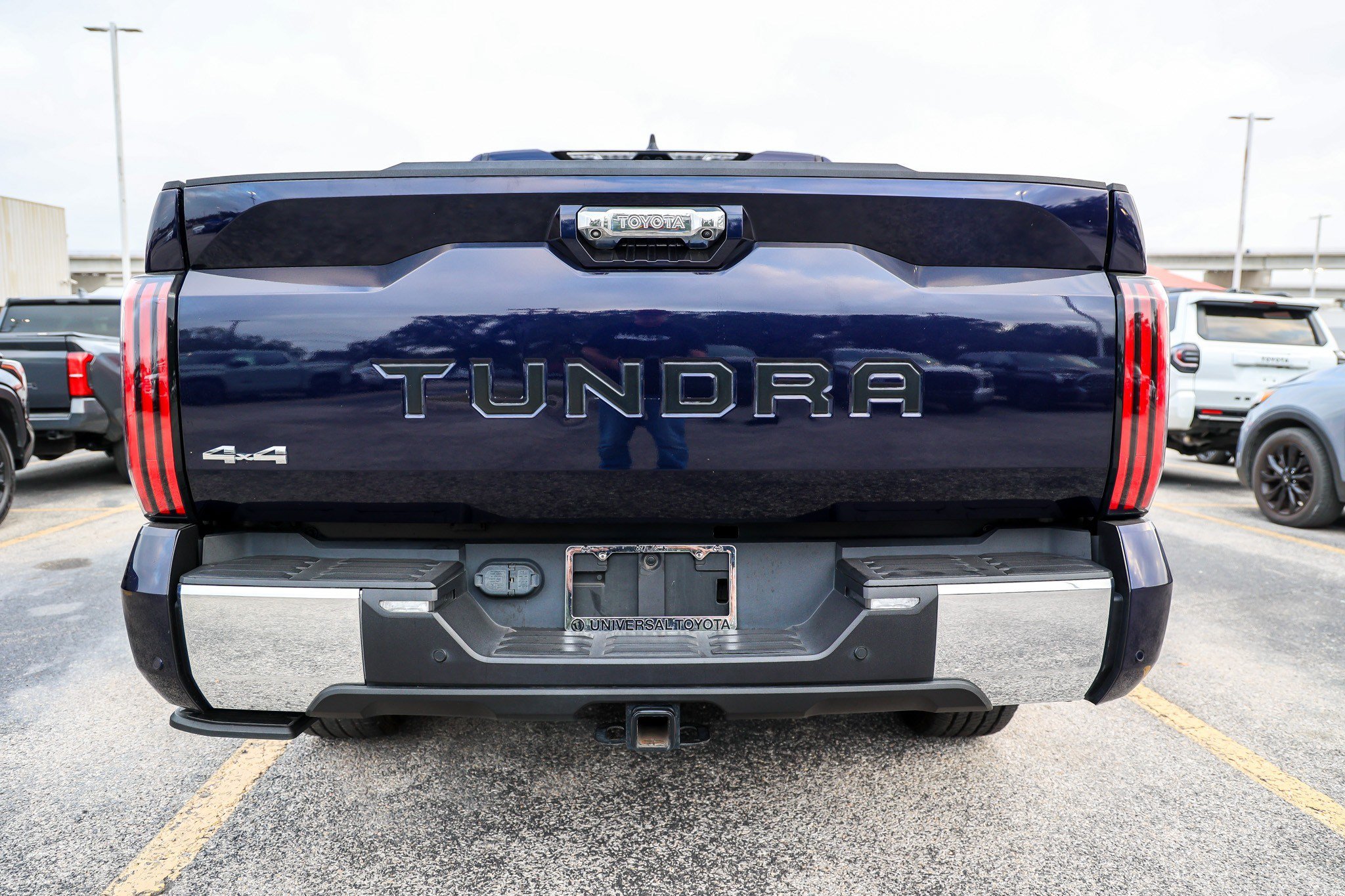 Used 2023 Toyota Tundra 1794 Edition AWD/4WD image 5