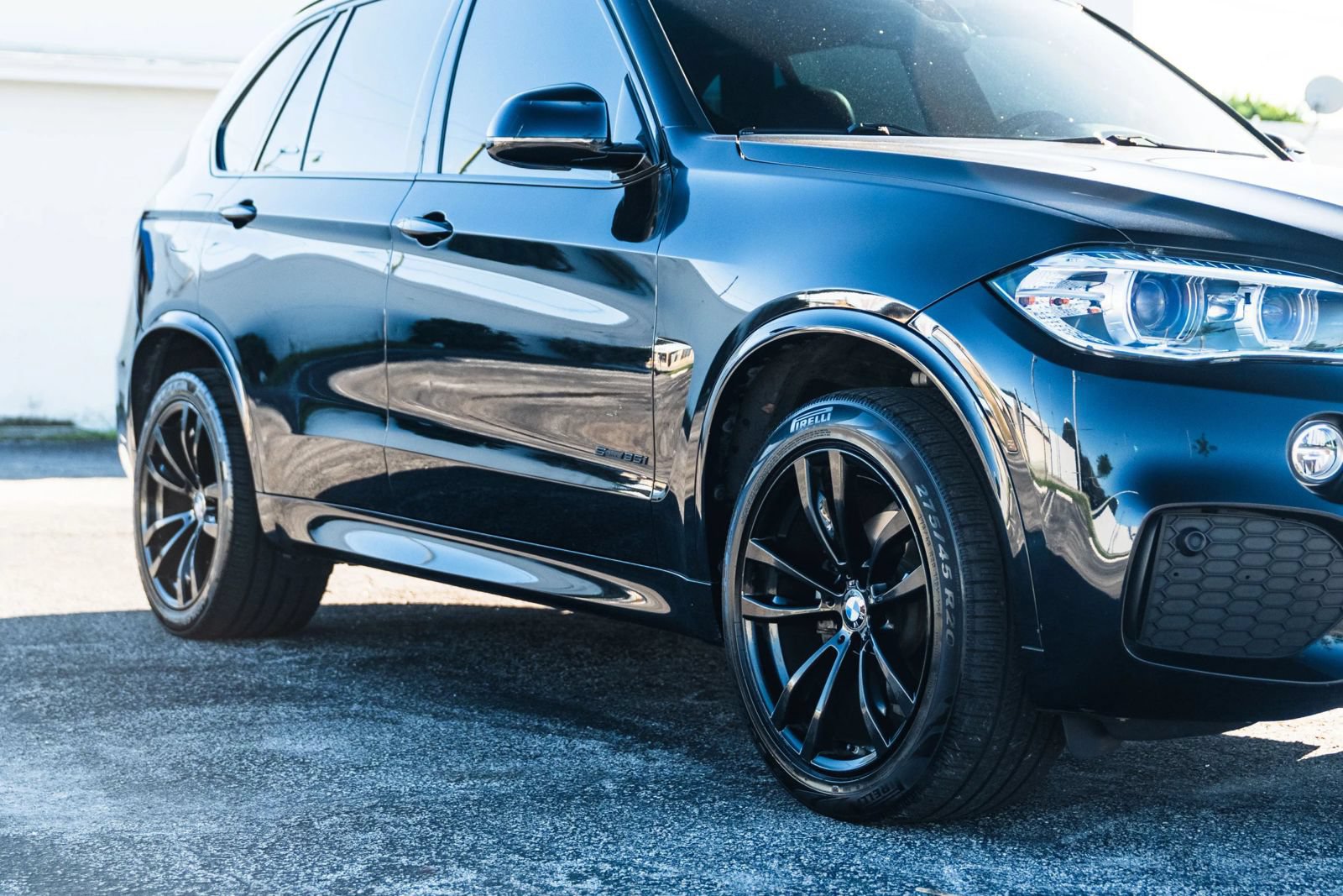 Used 2018 BMW X5 sDrive35i w/ M Sport Package RWD image 2