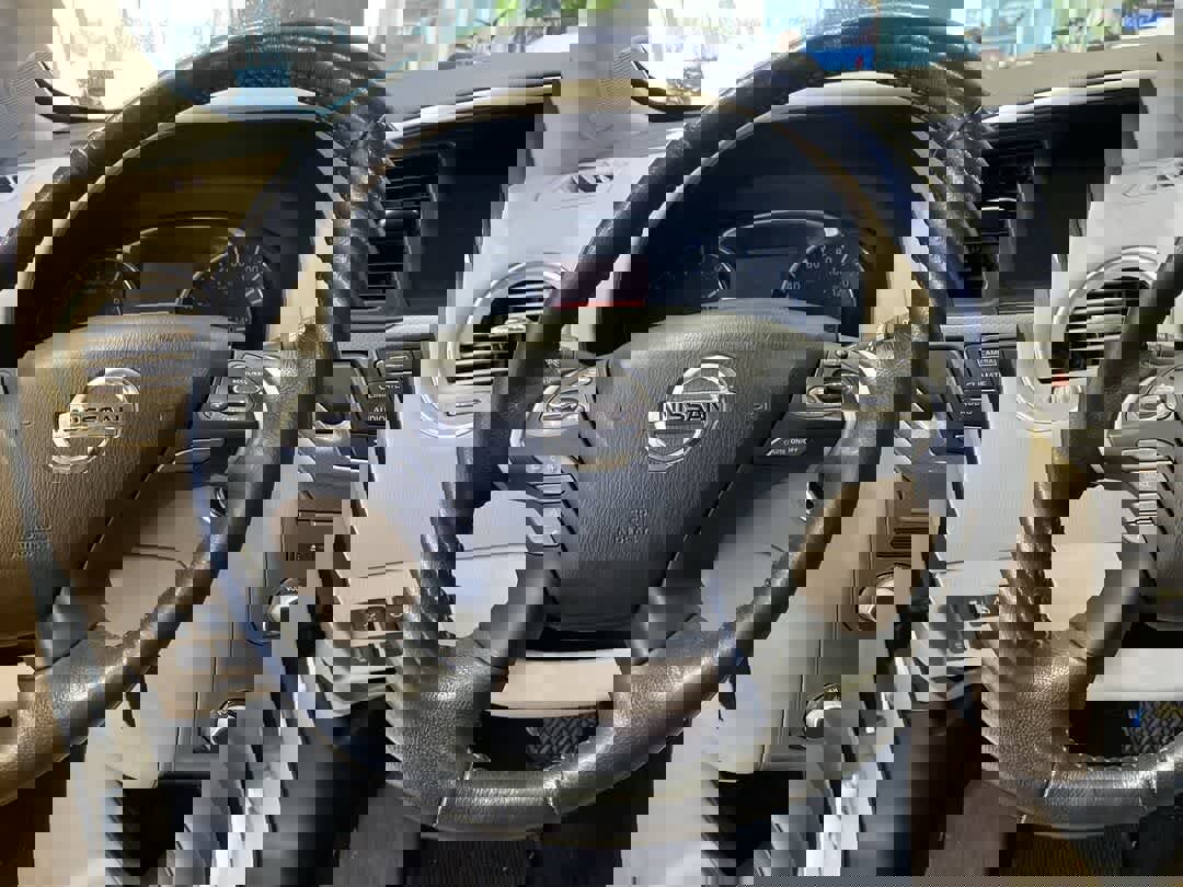 Used 2019 Nissan Pathfinder SL w/ SL Premium Package image 17