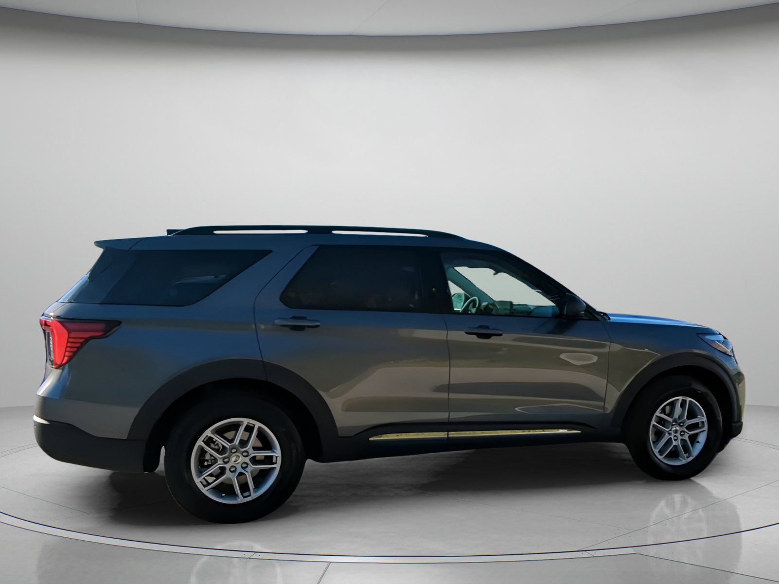 New 2025 Ford Explorer Active w/ Active Comfort Package image 33