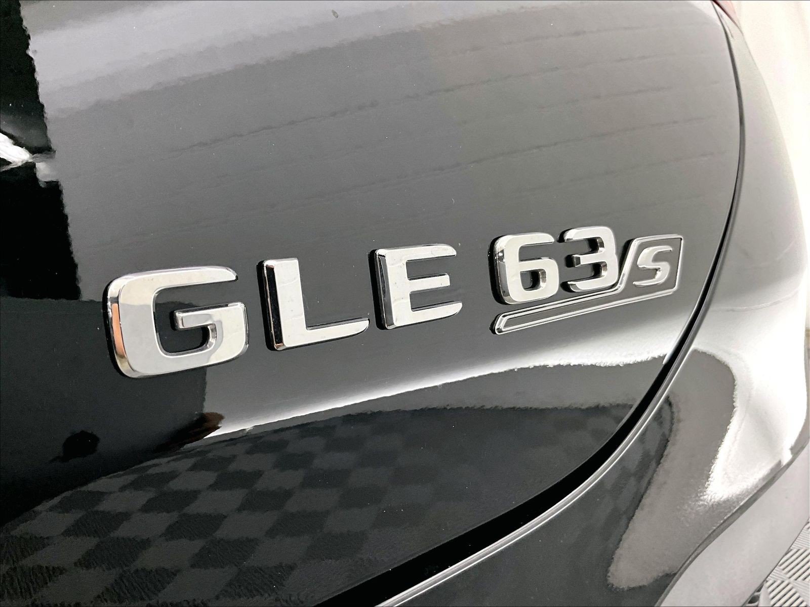 Used 2026 Mercedes-Benz GLE 63 AMG S image 32