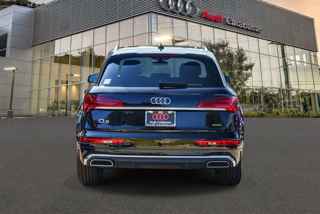 Used 2023 Audi Q5 e Premium w/ Convenience Package AWD/4WD image 5