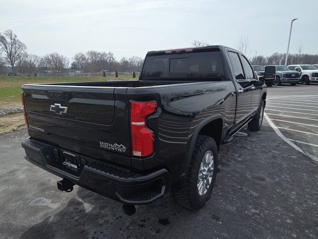 Used 2024 Chevrolet Silverado 3500 High Country w/ High Country Premium Package image 8