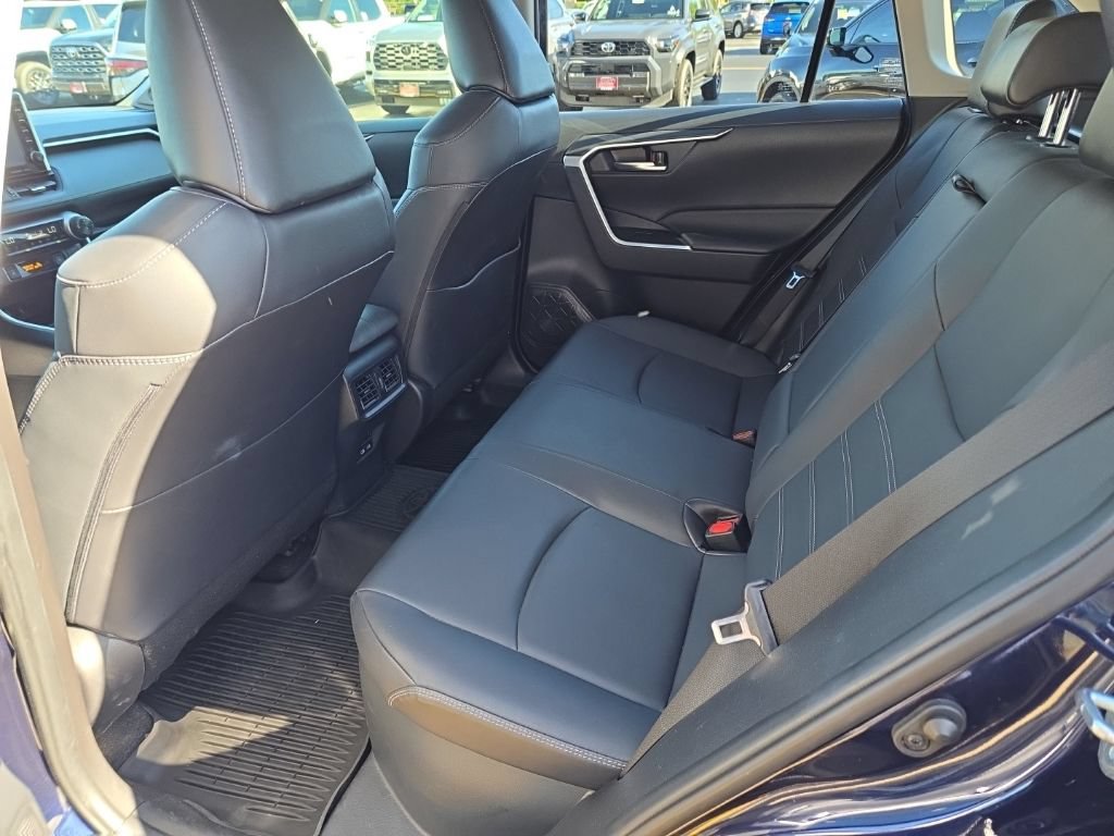 Used 2022 Toyota RAV4 XLE Premium AWD/4WD image 13