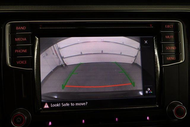 Used 2016 Volkswagen Passat 1.8T SE image 25