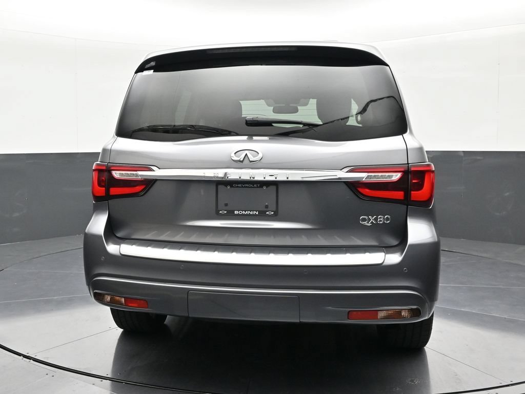 Used 2019 INFINITI QX80 Luxe w/ All-Season Package RWD image 4