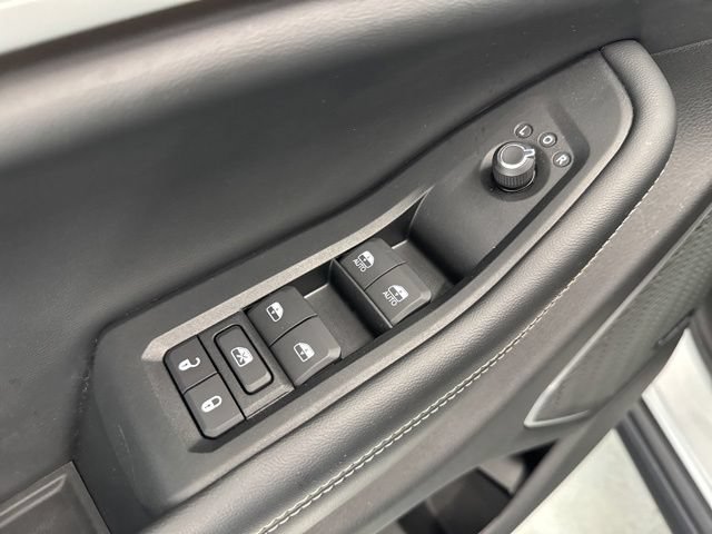 Used 2023 Jeep Grand Cherokee 4WD 4xe image 22