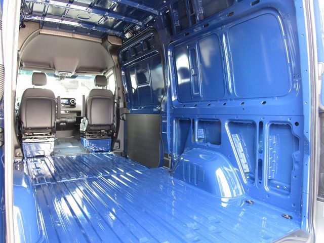 New 2025 Mercedes-Benz Sprinter 2500 image 25