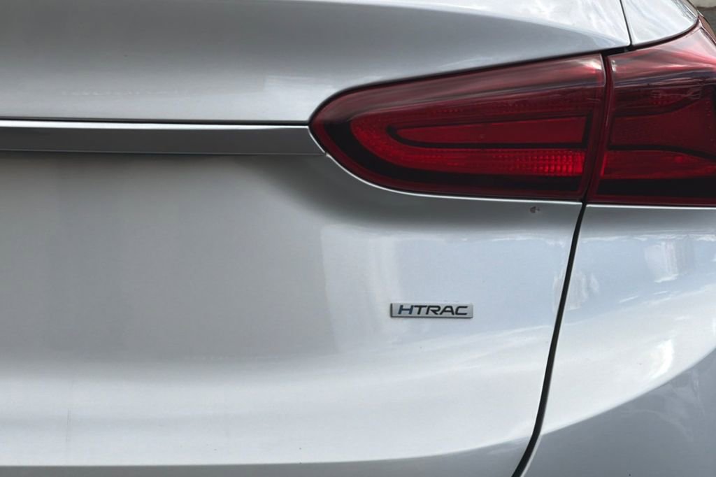 Used 2019 Hyundai Santa Fe SEL image 23