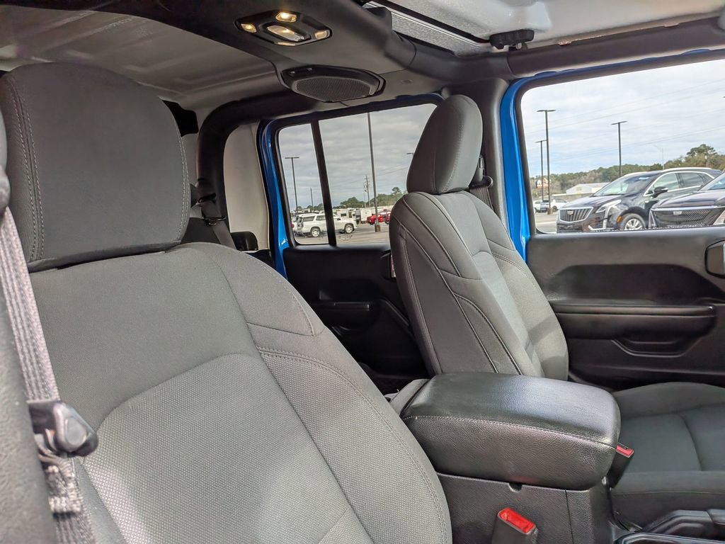 Used 2021 Jeep Gladiator Willys image 27