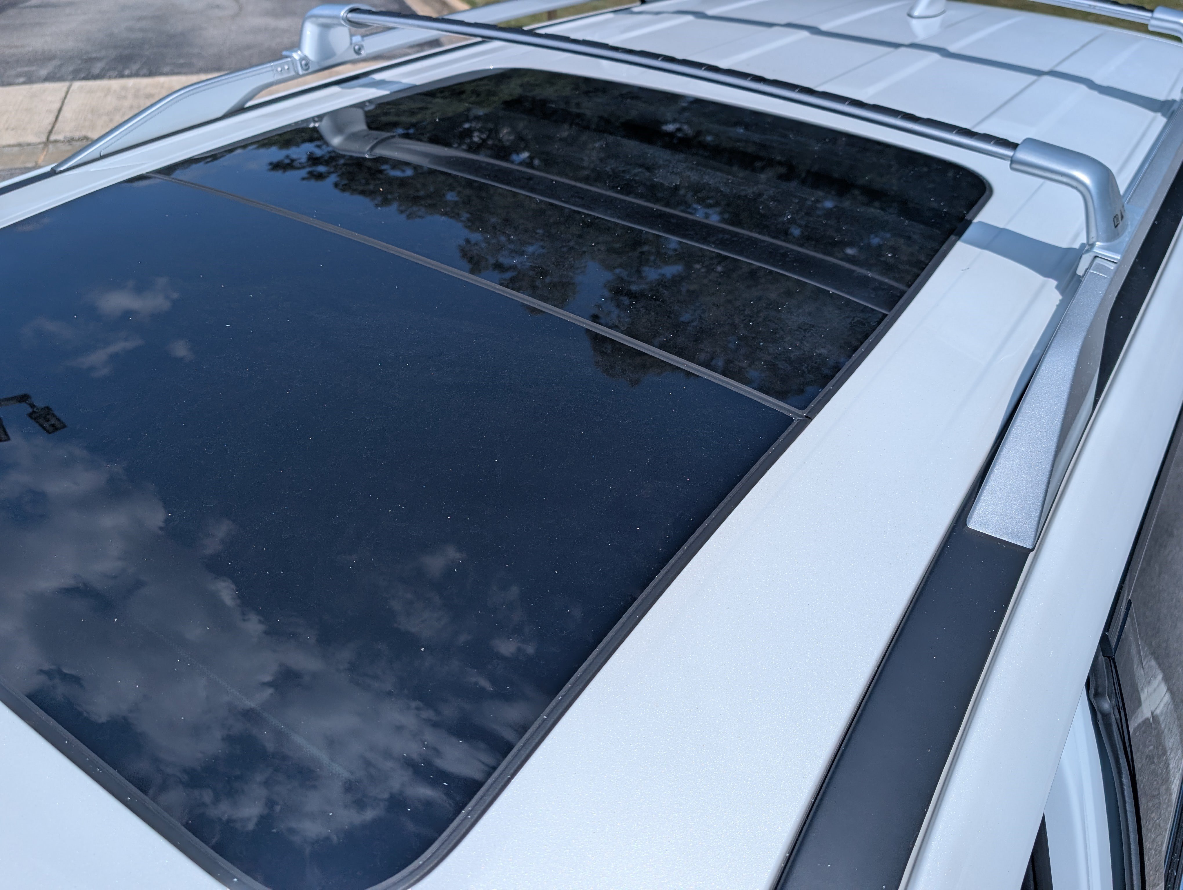 Used 2025 Nissan Pathfinder Platinum w/ Cargo Package FWD image 14