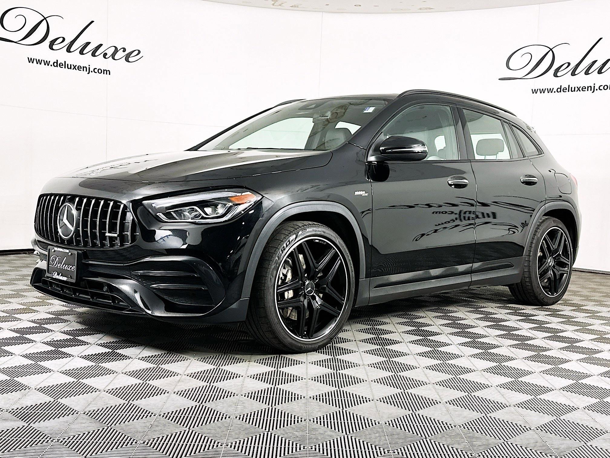 Used 2022 Mercedes-Benz GLA 35 AMG 4MATIC w/ Premium Package image 3