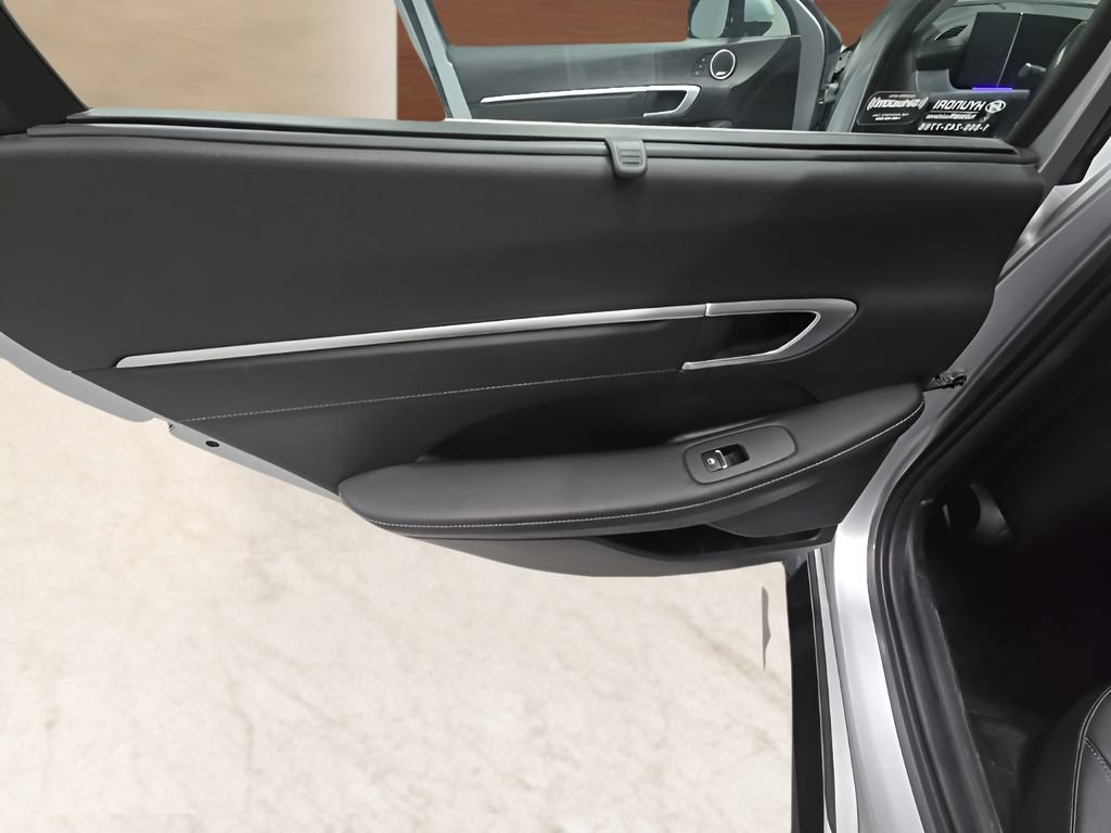 Certified 2024 Hyundai Sonata Limited FWD image 16
