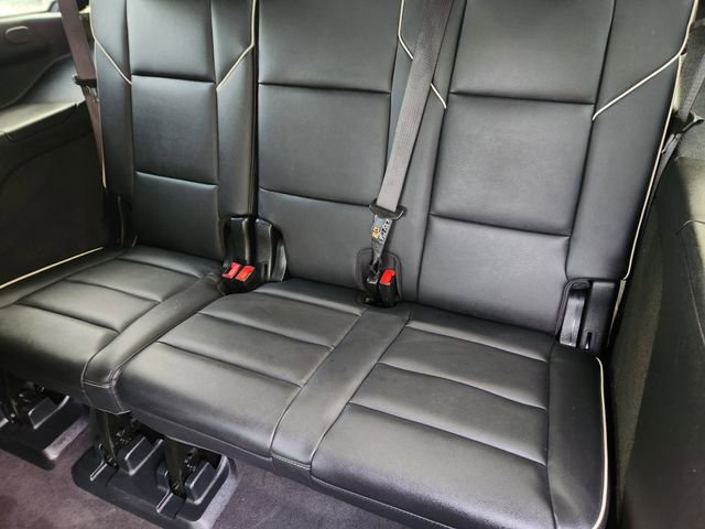 Used 2026 Cadillac Escalade Luxury RWD image 24