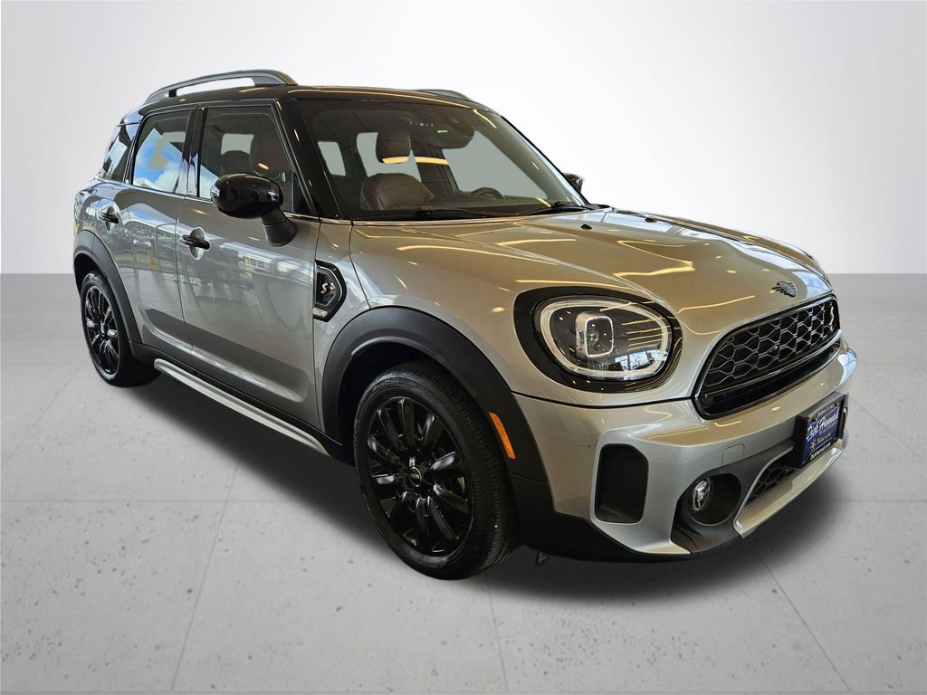 Used 2023 MINI Cooper Countryman S w/ Signature Upholstery Package image 5