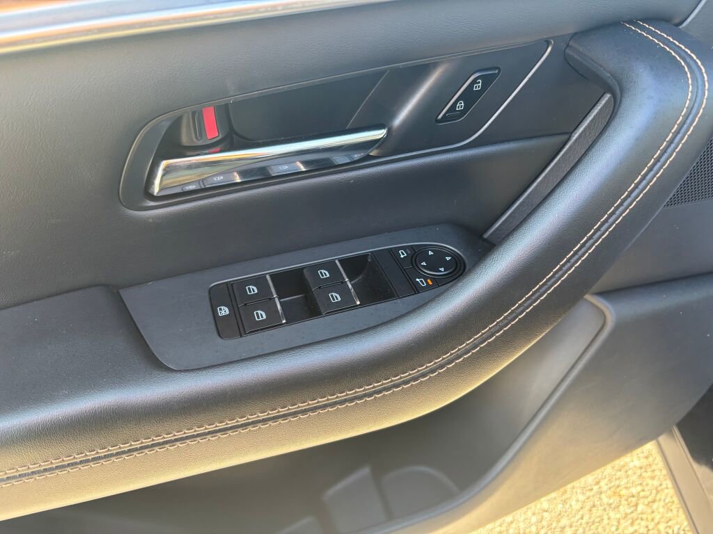 Used 2025 MAZDA CX-70 3.3 Turbo w/ Preferred Package image 20