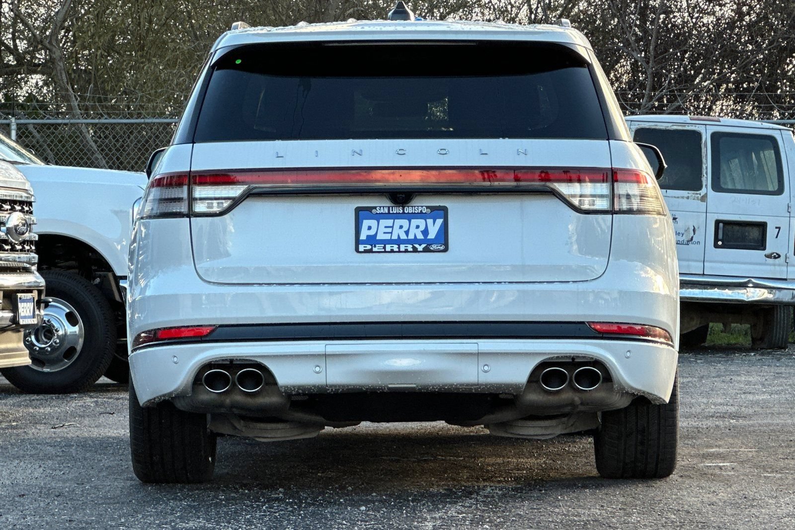 New 2026 Lincoln Aviator Reserve AWD/4WD image 4