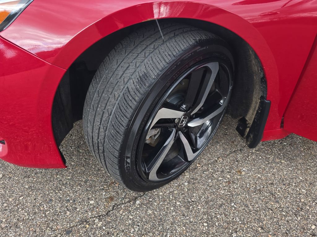 Used 2018 Honda Accord Sport image 32