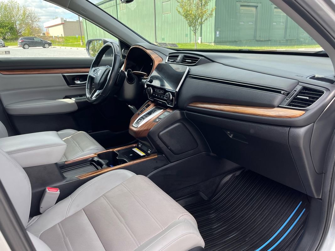 Used 2021 Honda CR-V Touring image 13
