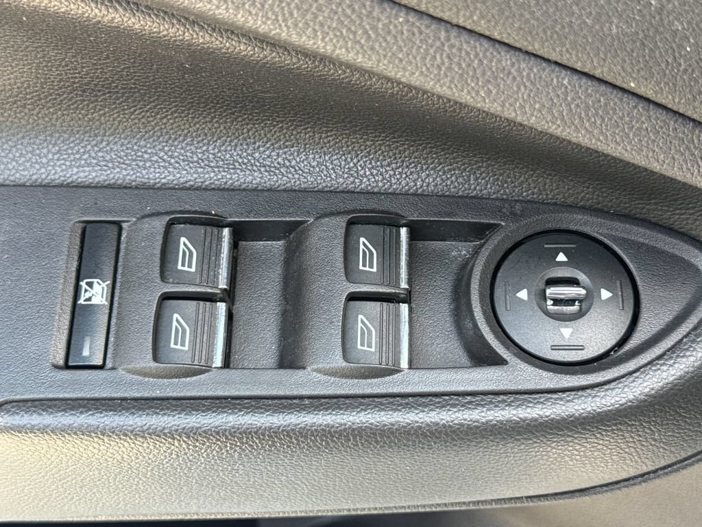 Used 2015 Ford Escape Titanium w/ Equipment Group 301A AWD/4WD image 14