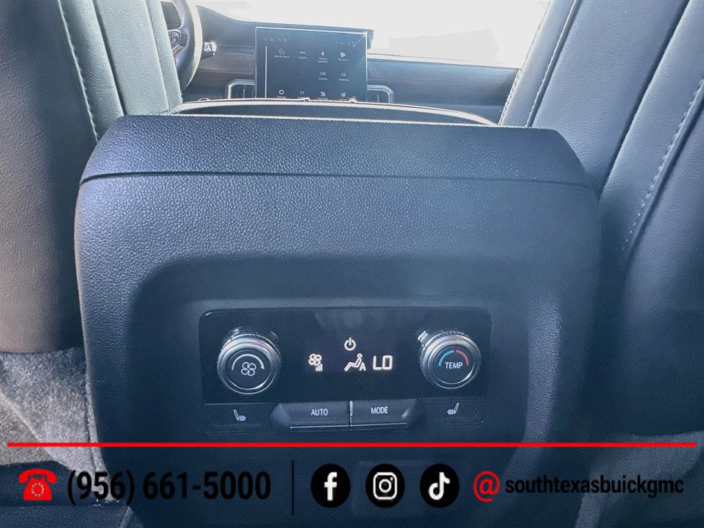 Used 2026 GMC Acadia Denali Ultimate FWD image 23