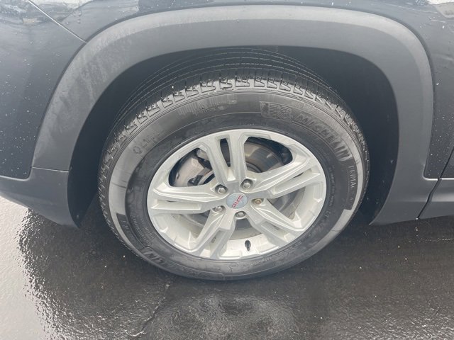 Certified 2023 GMC Terrain SLE w/ Driver Convenience Package image 2