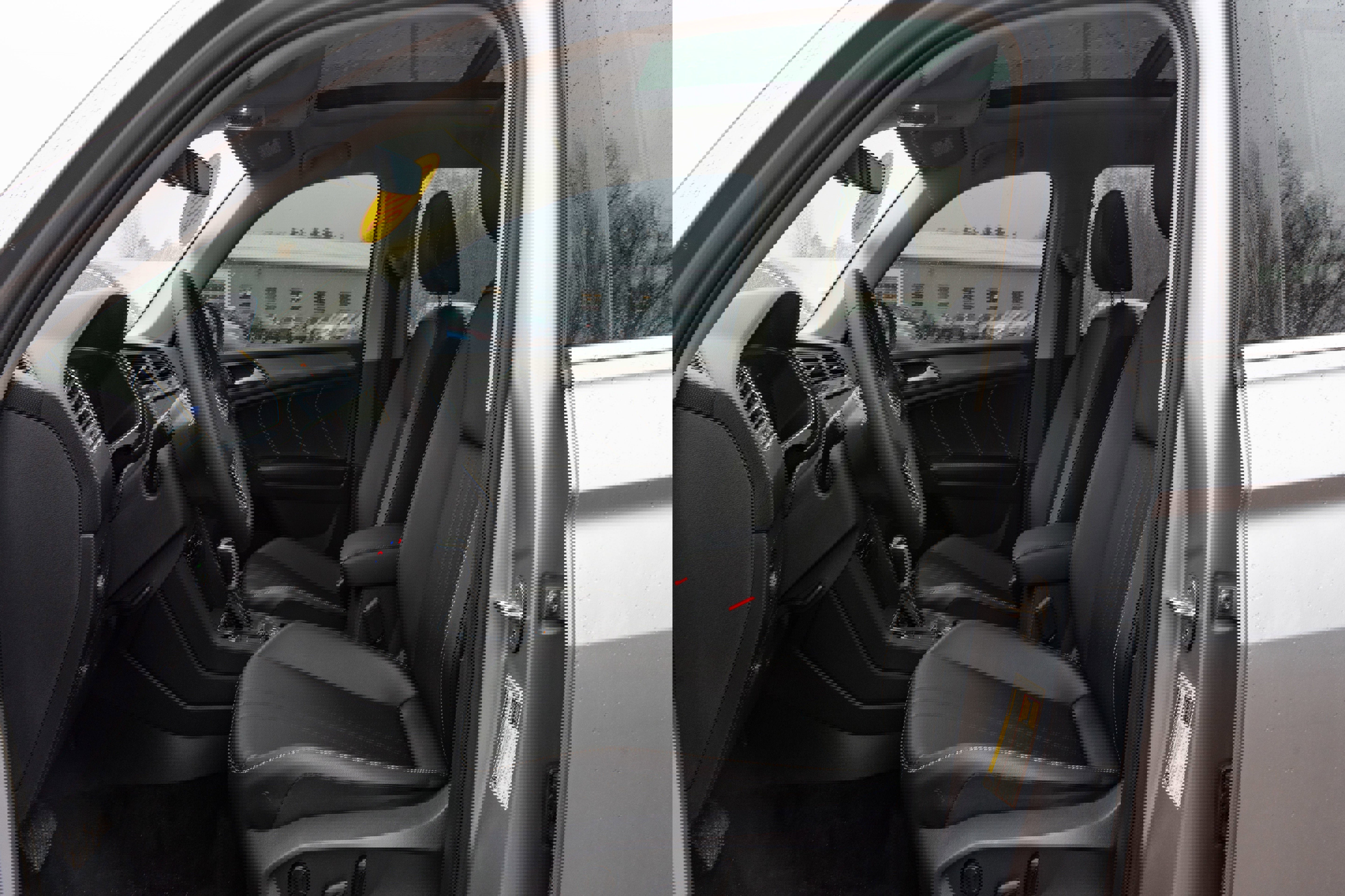 Certified 2023 Volkswagen Tiguan SE w/ Panoramic Sunroof Package image 8