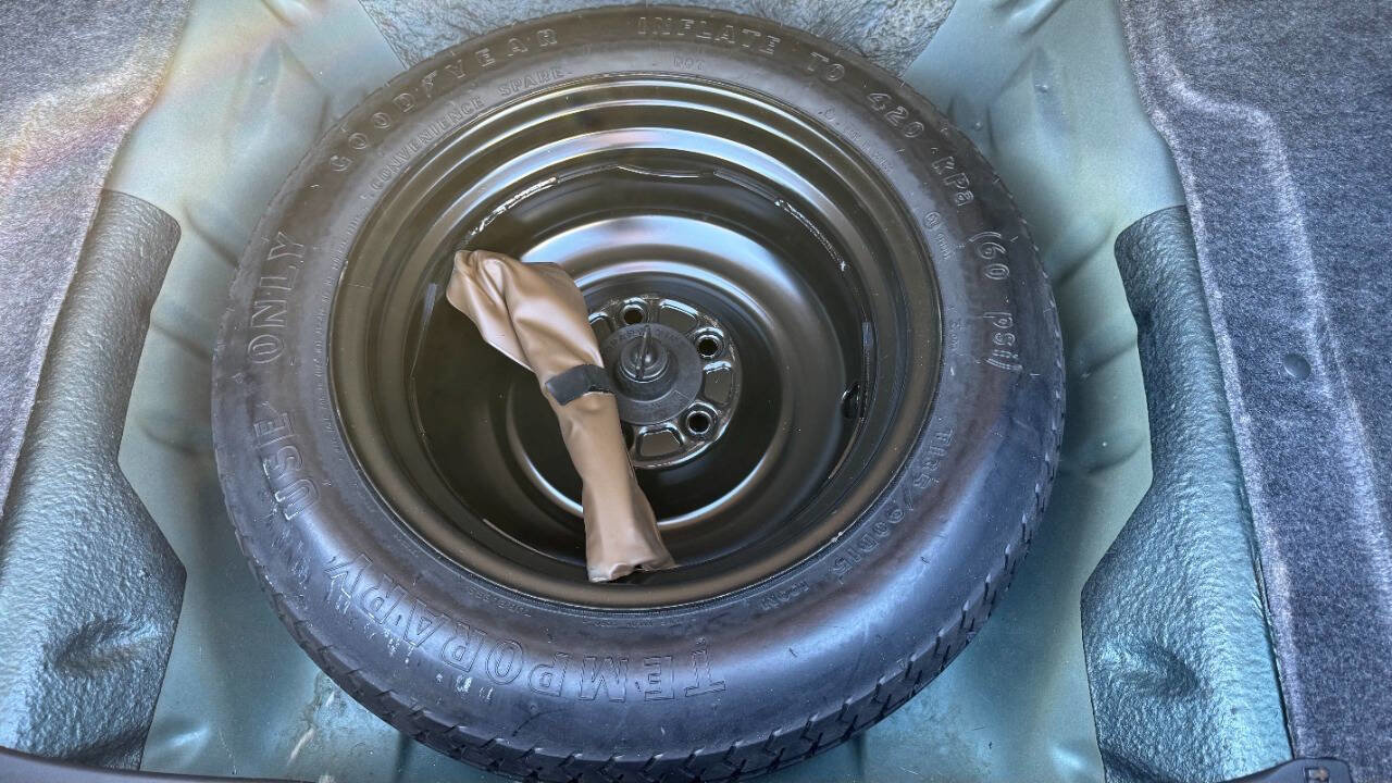 Used 2003 Honda Accord LX image 21