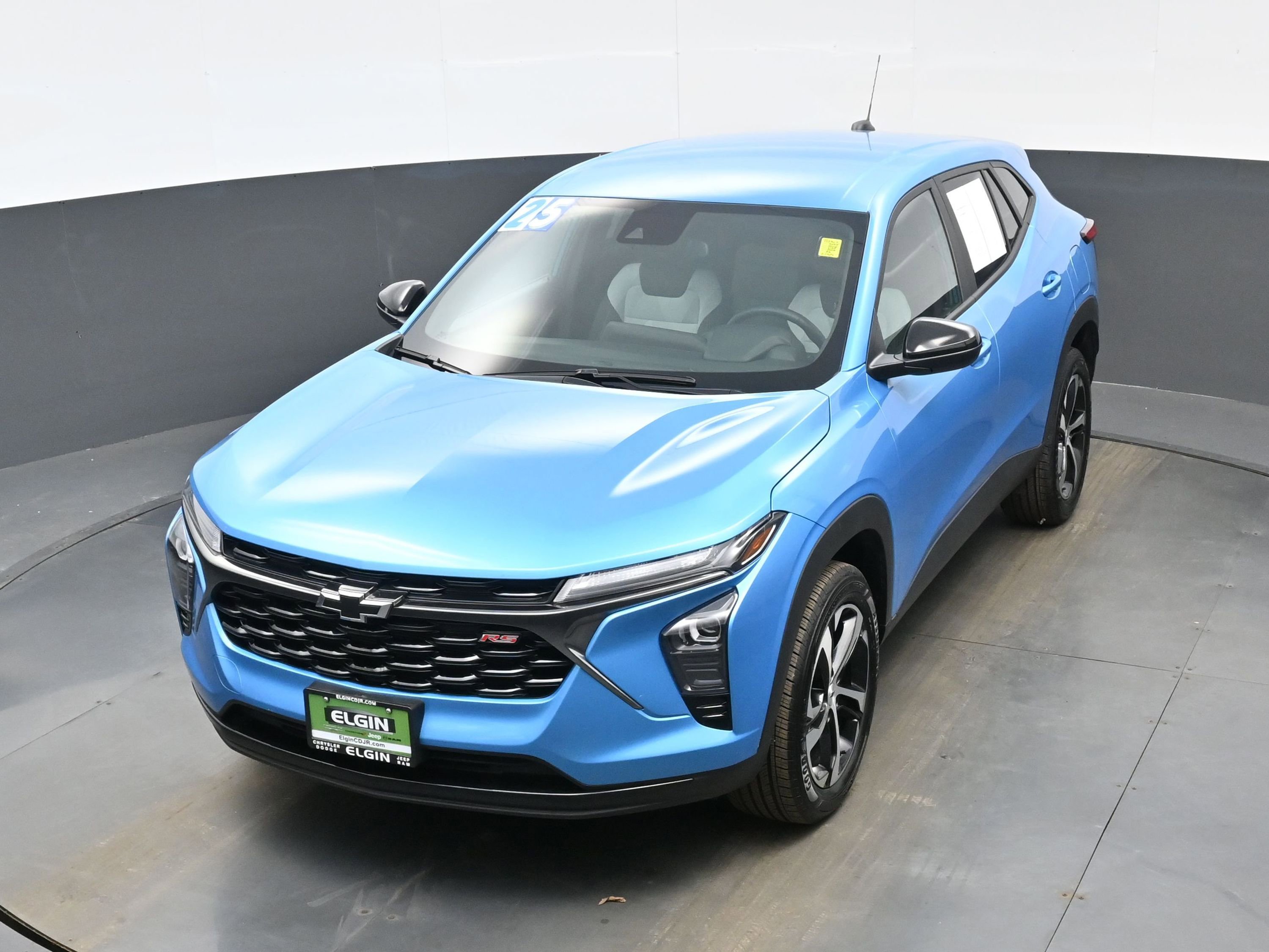 Used 2025 Chevrolet Trax RS w/ Driver Confidence Package image 30