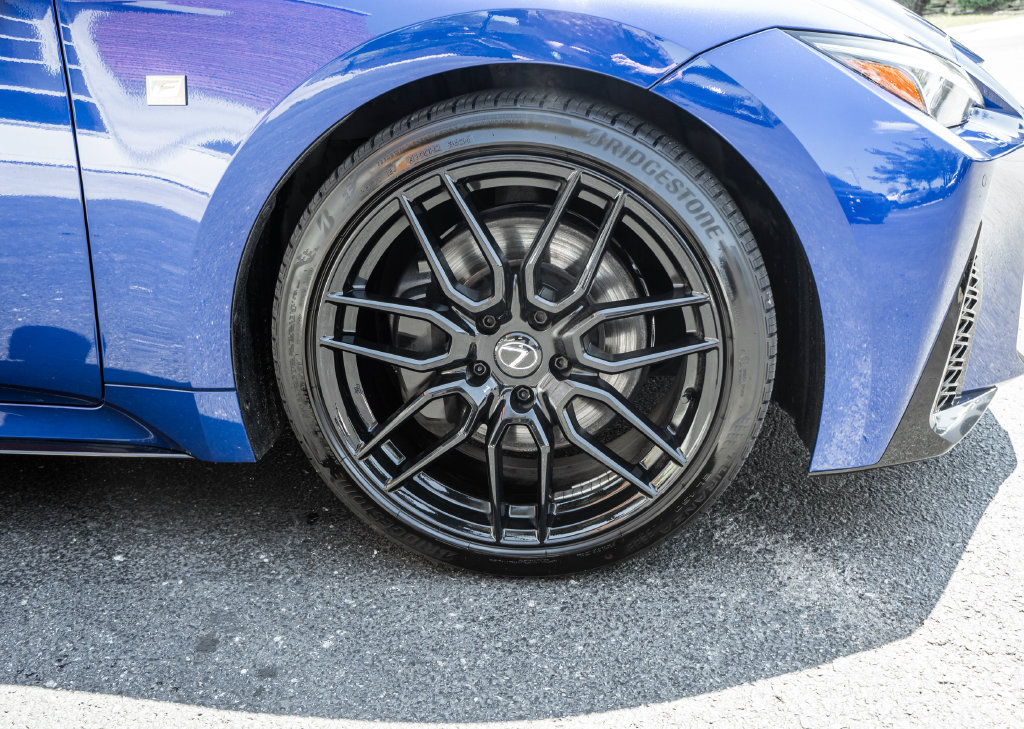 Used 2023 Lexus IS 350 F Sport AWD/4WD image 5
