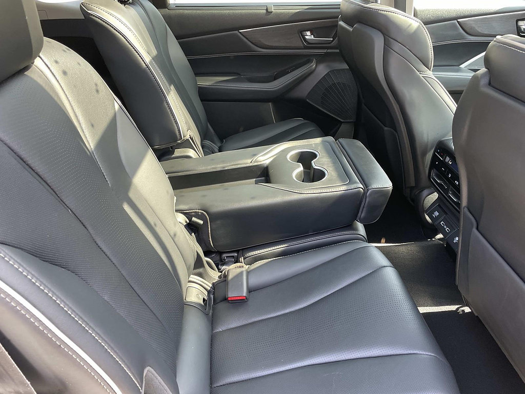 Used 2022 Acura MDX w/ Advance Package AWD/4WD image 24