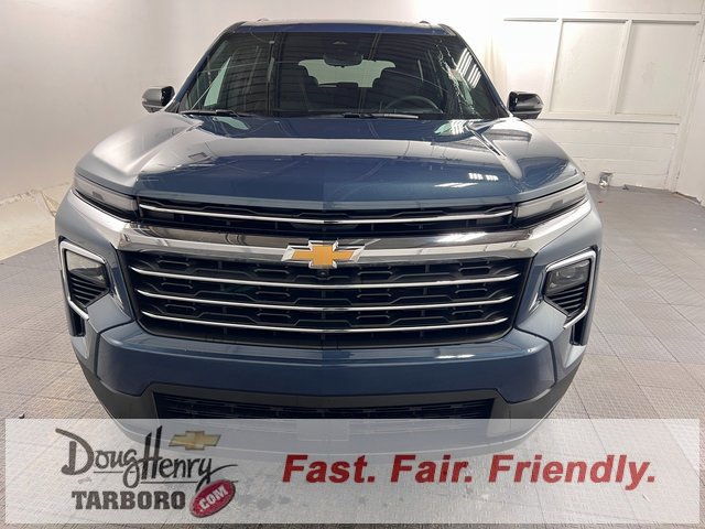 New 2026 Chevrolet Traverse LT w/ Driver Confidence Package image 2