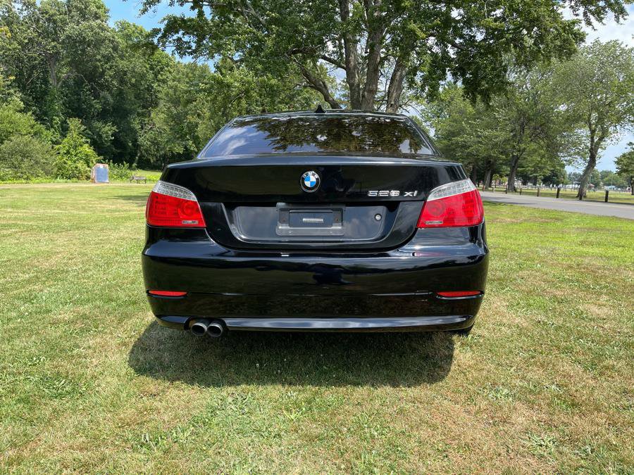 Used 2008 BMW 528xi Sedan image 14