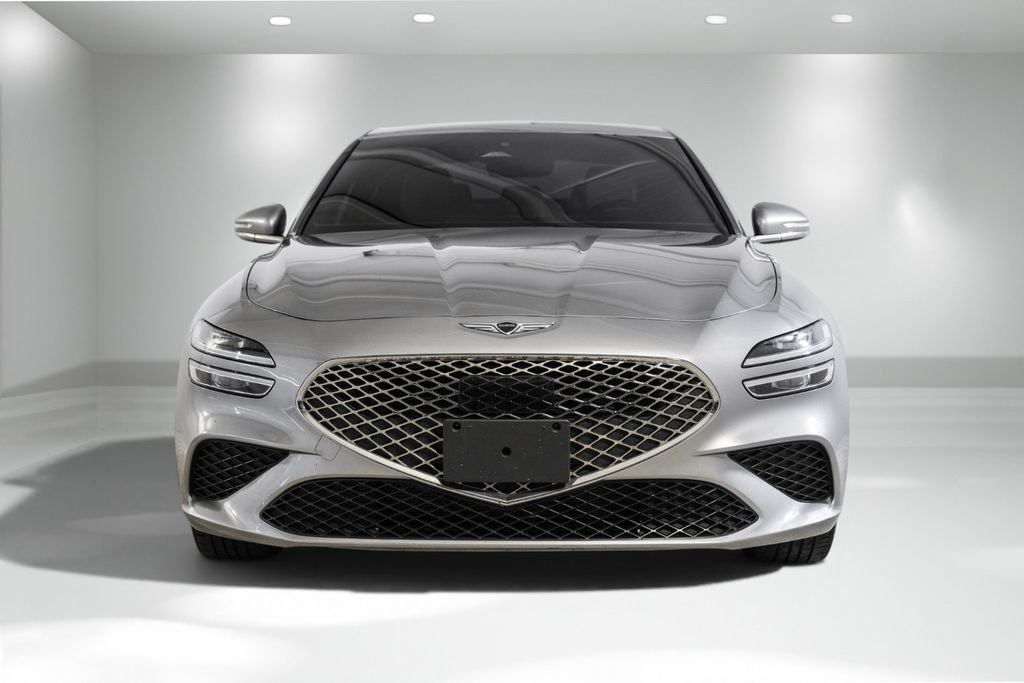Used 2024 Genesis G70 2.5T RWD image 6