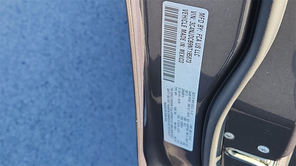 Used 2022 Jeep Compass Limited image 26