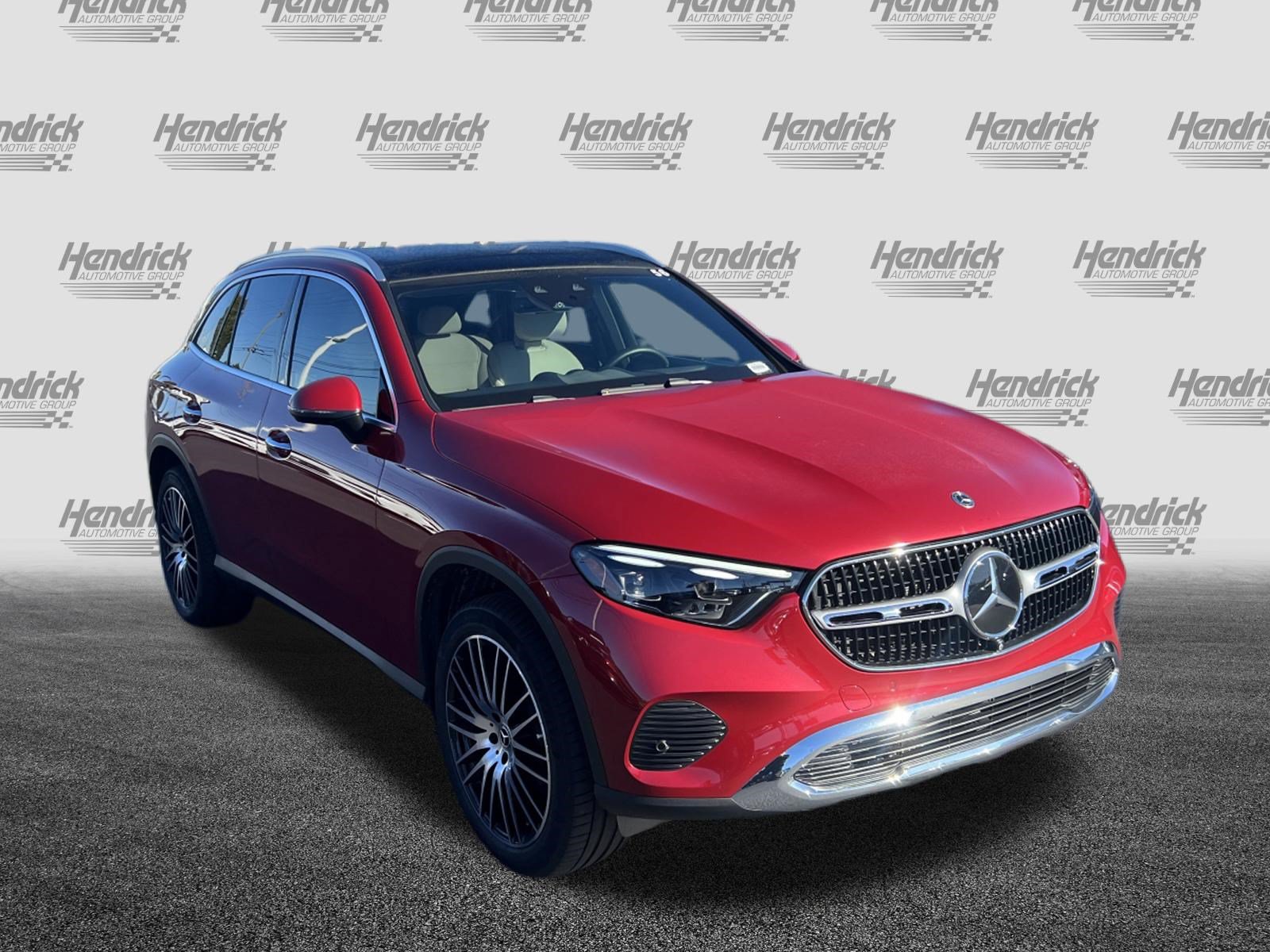 Certified 2026 Mercedes-Benz GLC 300 image 2