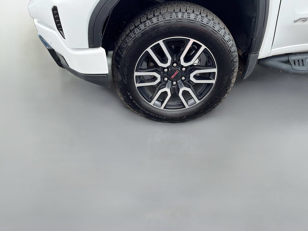 Used 2026 GMC Sierra 1500 AT4 AWD/4WD image 32