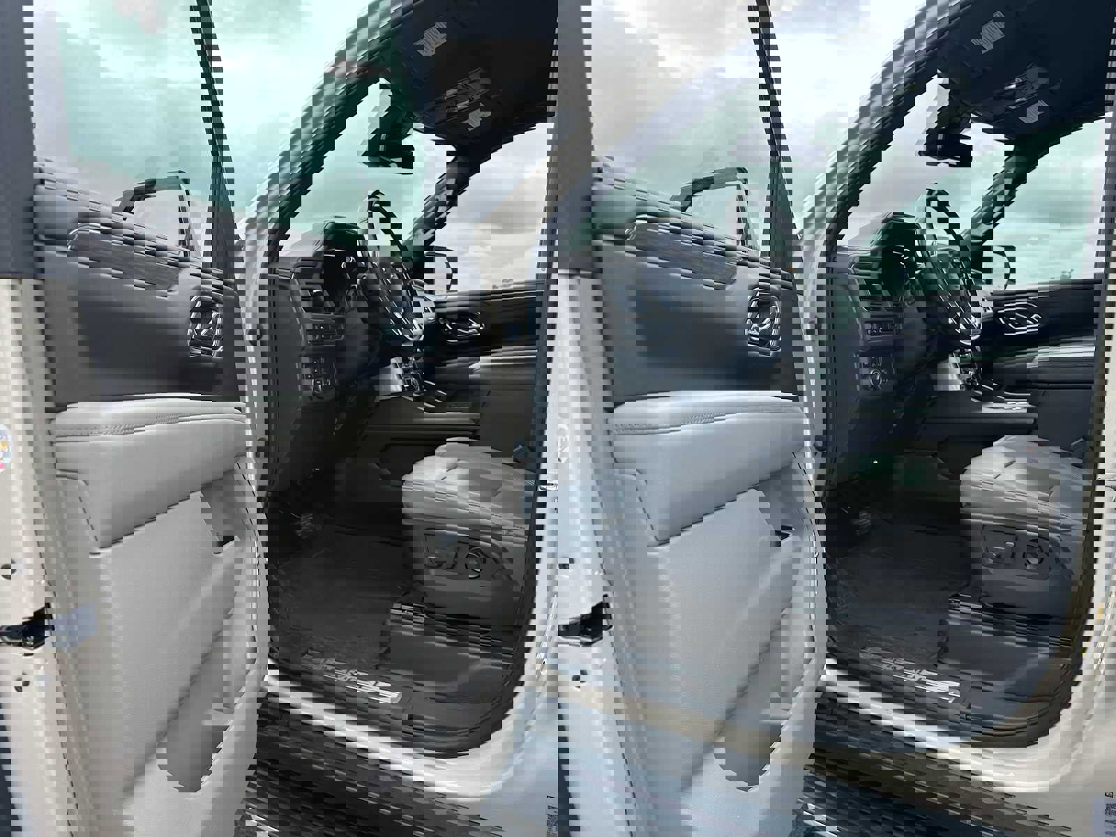 Used 2023 Chevrolet Tahoe LT image 20