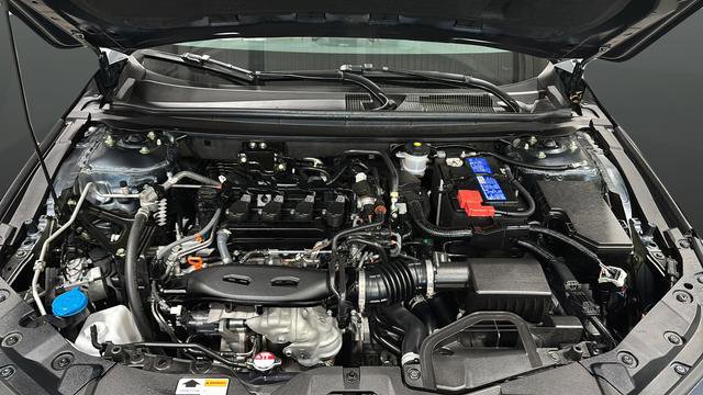 Used 2024 Honda Accord EX image 28