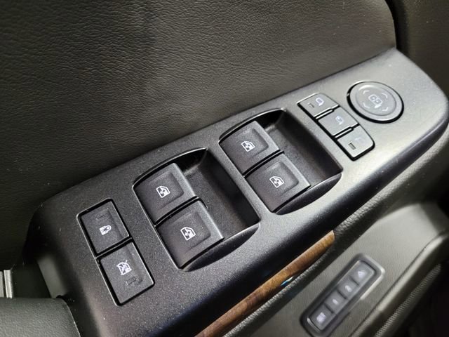 Used 2017 Chevrolet Tahoe LT w/ LT Signature Package image 55