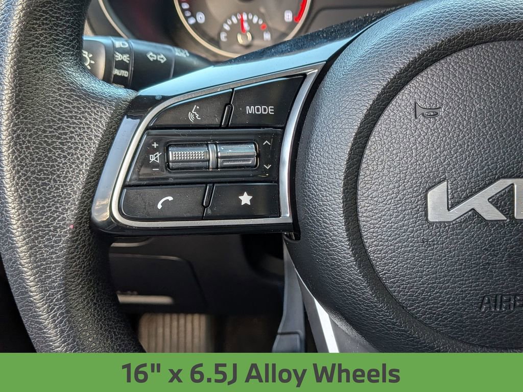 Used 2023 Kia Forte LXS w/ LXS Technology Package FWD image 20