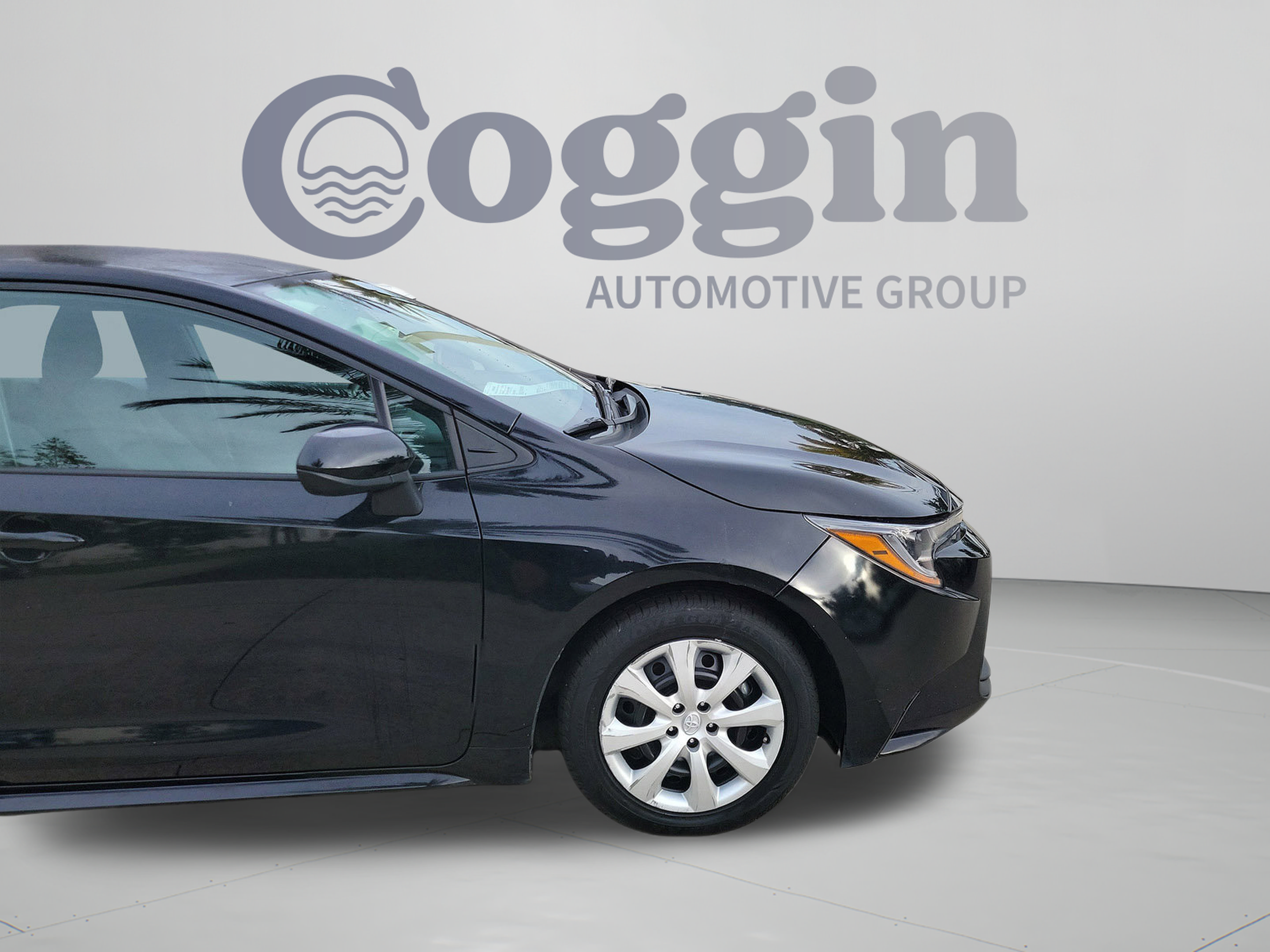 Used 2024 Toyota Corolla LE FWD image 30