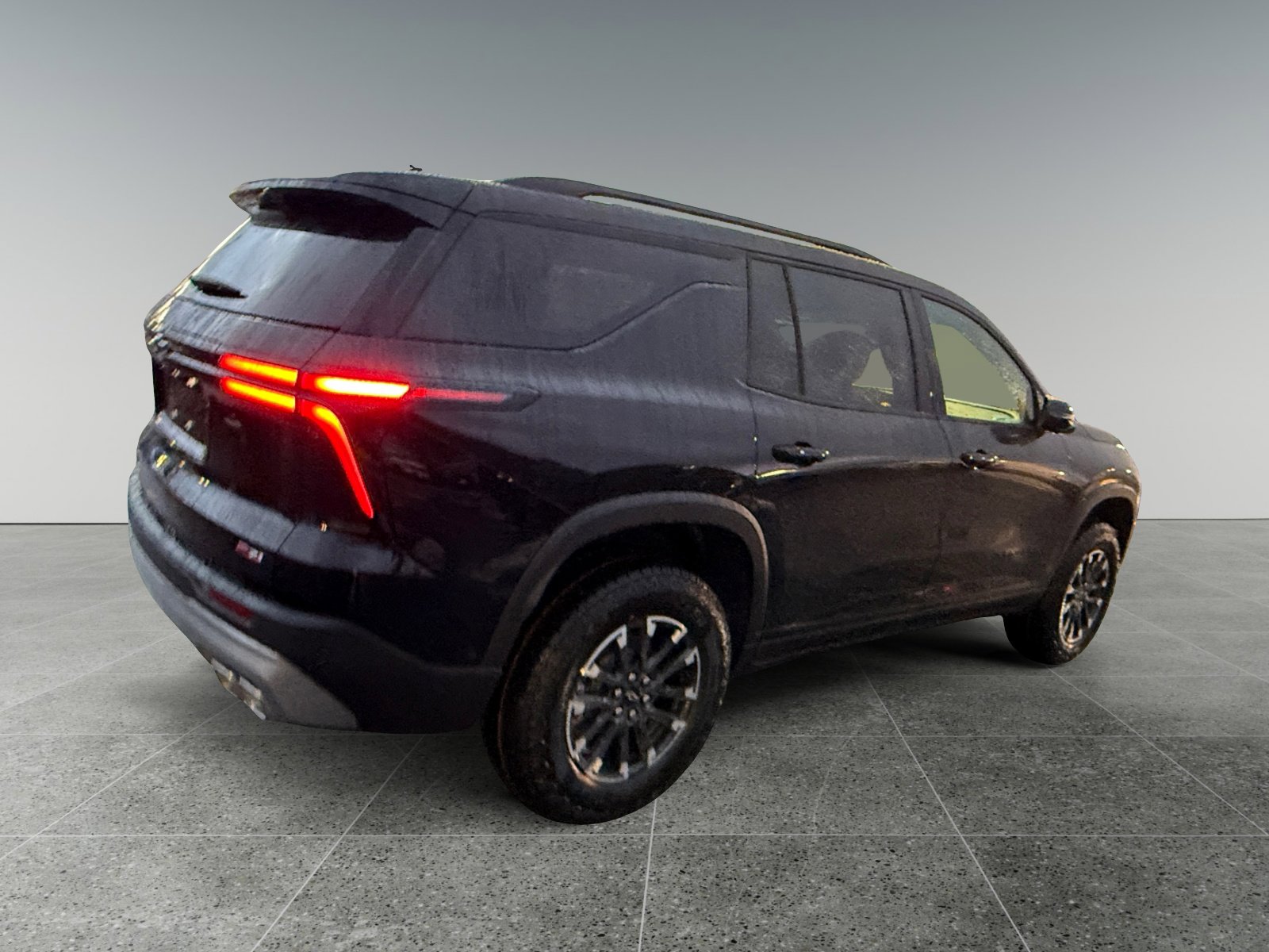 New 2026 Chevrolet Traverse Z71 w/ Enhanced Driving Package AWD/4WD image 5