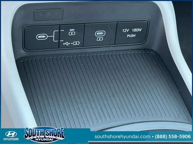 Certified 2026 Hyundai Kona SE AWD/4WD image 33