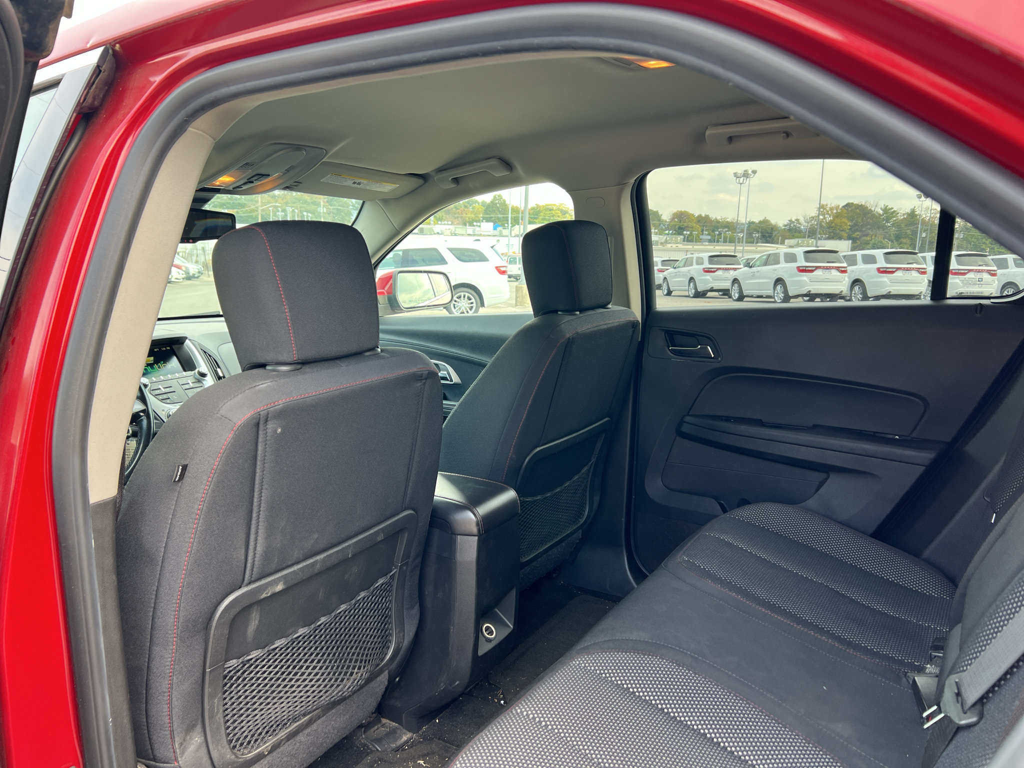 Used 2015 Chevrolet Equinox LT w/ Driver Convenience Package AWD/4WD image 11