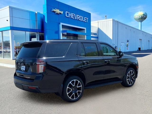 Used 2022 Chevrolet Tahoe RST w/ Luxury Package AWD/4WD image 3