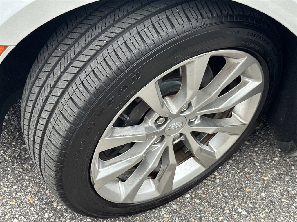 Used 2016 Cadillac XTS Luxury image 9