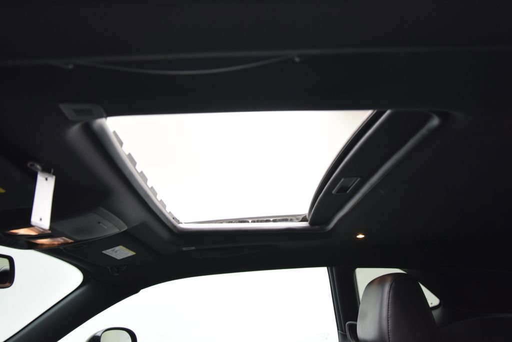 Used 2018 Dodge Challenger T/A image 19